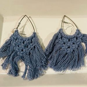 Very cute blue macramé earrings